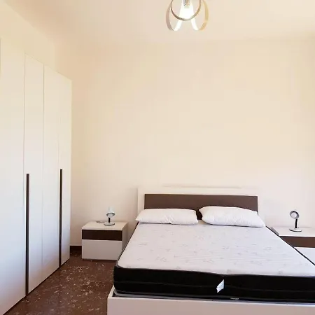 La Conchiglia D'oro Apartment Messina